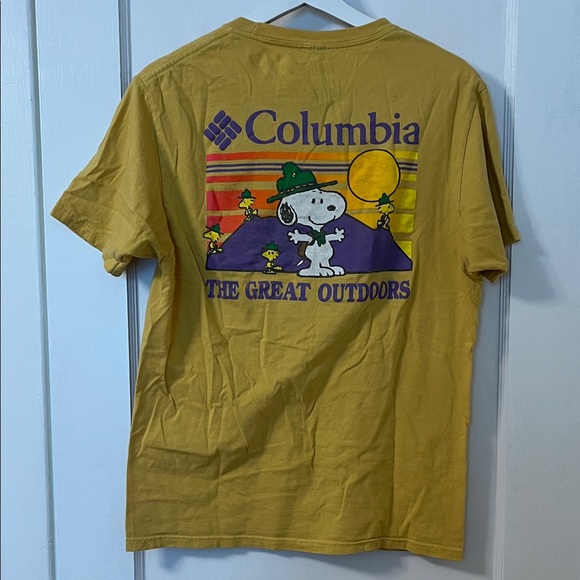 Columbia Other - Columbia x Peanuts Men's Graphic Tee
